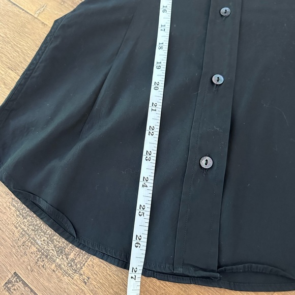 Ladies Dolce and Gabbana shirt - Picture 5 of 6